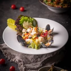 SEAFOOD SALAD