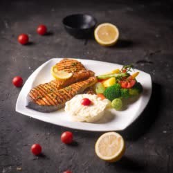SALMON GRILLED  1PC